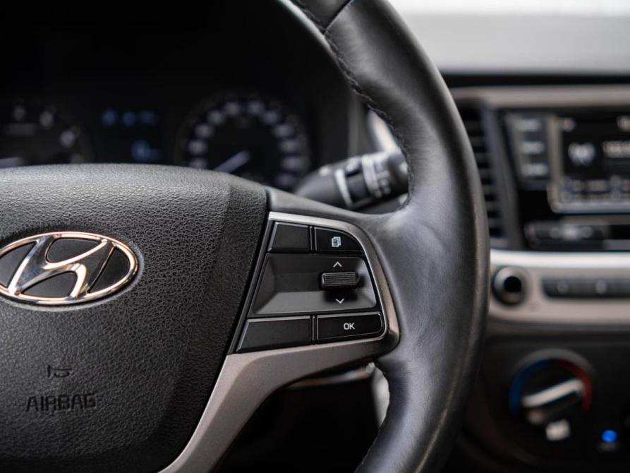 Hyundai Solaris II Сочи  - изображение 17