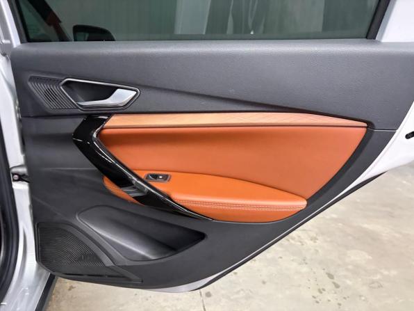 Lada (ВАЗ) Vesta I Рестайлинг (NG) с пробегом 2023 года, цена 1 277 000 рублей, 42238 км, универсал, Автокод Объявления