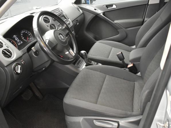 Volkswagen Tiguan I Рестайлинг с пробегом 2013 года, цена 950 000 рублей, 232000 км, внедорожник, Автокод Объявления