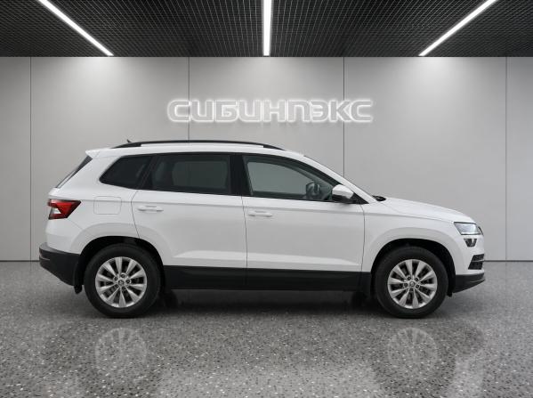 Skoda Karoq I с пробегом 2020 года, цена 2 379 000 рублей, 49917 км, внедорожник, Автокод Объявления