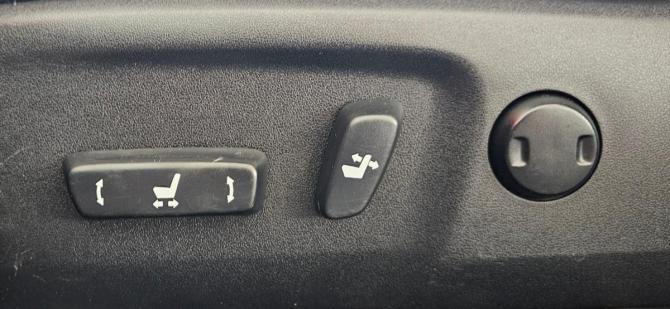 Toyota Camry VII (XV50) с пробегом 2012 года, цена 1 250 000 рублей, 258007 км, седан, Автокод Объявления