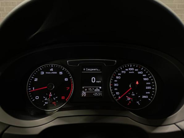 Audi Q3 I (8U) Рестайлинг с пробегом 2015 года, цена 2 390 000 рублей, 90180 км, внедорожник, Автокод Объявления