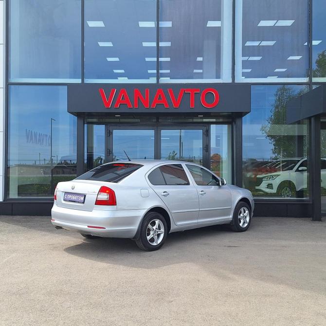 Skoda Octavia II (A5) Рестайлинг Азнакаево  - изображение 6