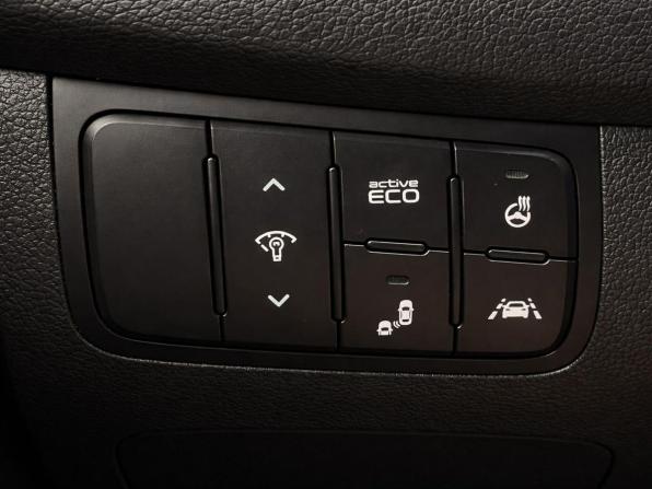 Kia Ceed II Рестайлинг с пробегом 2018 года, цена 1 647 000 рублей, 88000 км, универсал, Автокод Объявления