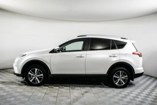 Toyota RAV4 IV (XA40) Рестайлинг с пробегом 2018 года, цена 1 690 000 рублей, 385285 км, внедорожник, Автокод Объявления