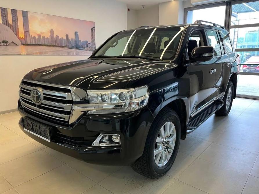 Toyota Land Cruiser 200 Series Рестайлинг 2 Челябинск  - изображение 1