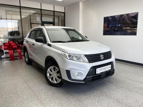 Suzuki Vitara II Рестайлинг с пробегом 2020 года, цена 1 830 000 рублей, 70500 км, внедорожник, Автокод Объявления