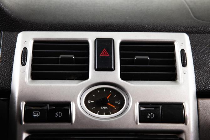 Lada (ВАЗ) Priora I с пробегом 2011 года, цена 329 000 рублей, 264000 км, хэтчбек, Автокод Объявления
