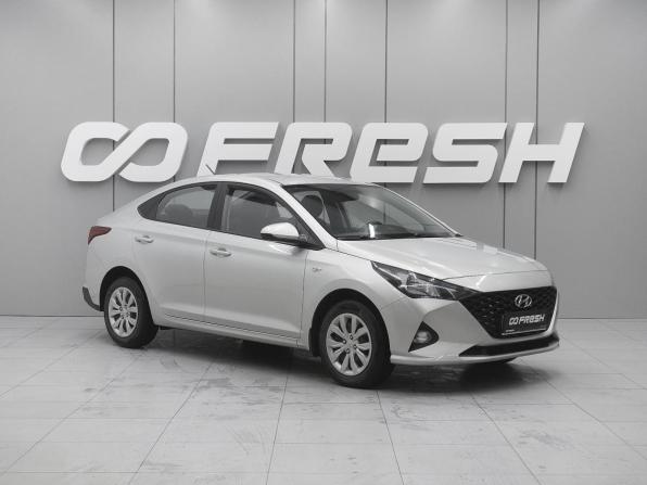 Hyundai Solaris II Рестайлинг с пробегом 2021 года, цена 1 490 000 рублей, 45801 км, седан, Автокод Объявления