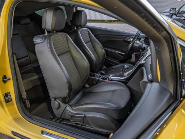 Opel Astra J Рестайлинг с пробегом 2013 года, цена 1 125 000 рублей, 151902 км, хэтчбек, Автокод Объявления