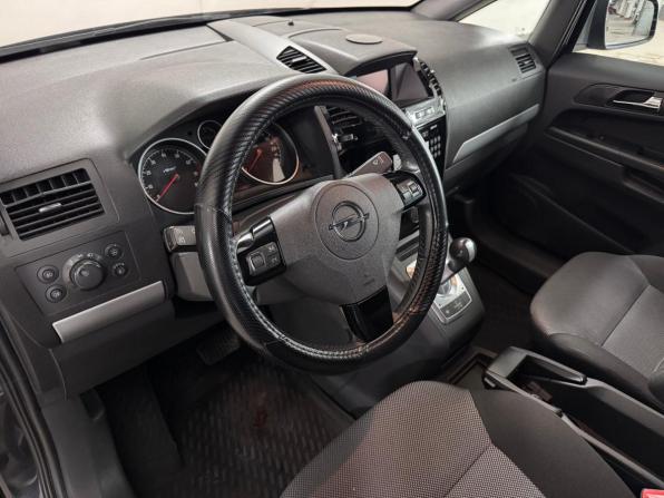 Opel Zafira B Рестайлинг с пробегом 2011 года, цена 530 000 рублей, 279258 км, минивэн, Автокод Объявления