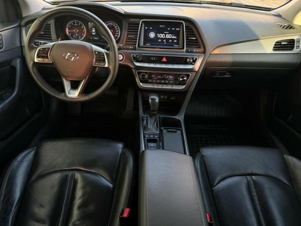 Hyundai Sonata VII (LF) Рестайлинг с пробегом 2019 года, цена 1 539 000 рублей, 229500 км, седан, Автокод Объявления