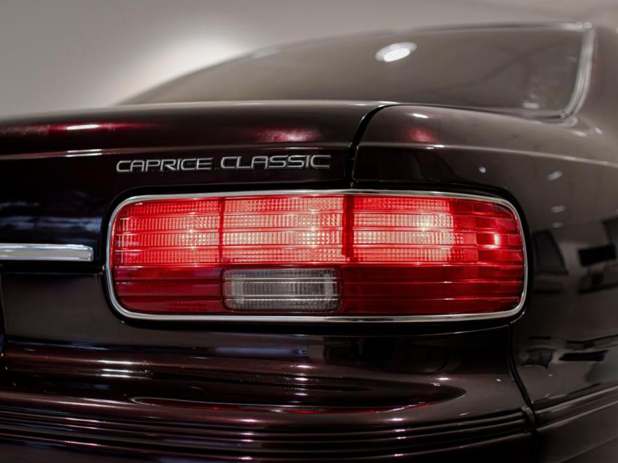 Chevrolet Caprice IV Москва  - изображение 6