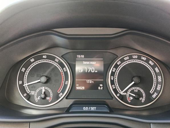 Skoda Rapid II с пробегом 2021 года, цена 1 626 000 рублей, 89990 км, лифтбек, Автокод Объявления