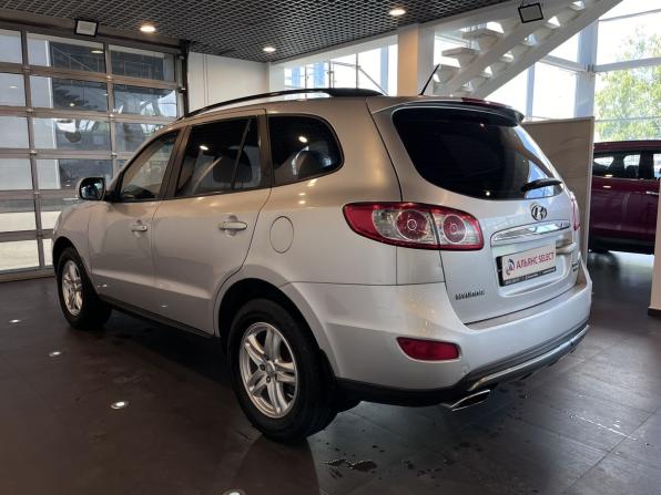 Hyundai Santa Fe II Рестайлинг с пробегом 2011 года, цена 1 217 000 рублей, 259623 км, внедорожник, Автокод Объявления