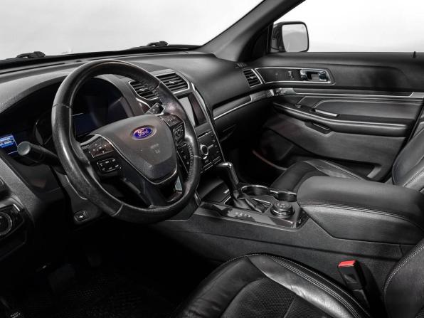 Ford Explorer V Рестайлинг с пробегом 2017 года, цена 2 490 000 рублей, 142892 км, внедорожник, Автокод Объявления