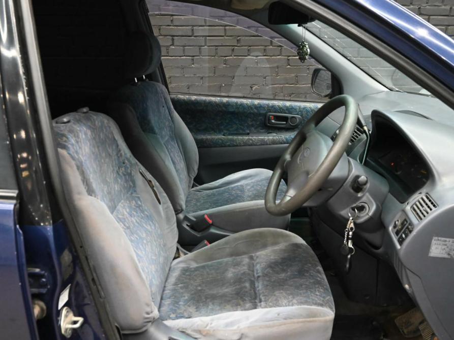 Toyota Ipsum I (M10) Екатеринбург  - изображение 3