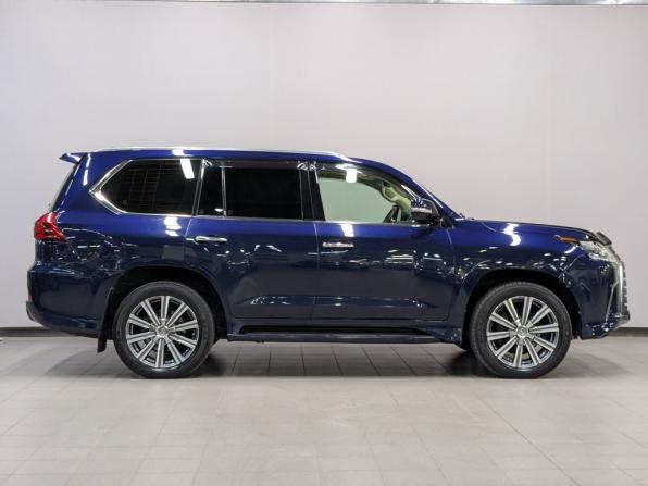 Lexus LX III Рестайлинг 2 с пробегом 2016 года, цена 6 800 000 рублей, 132174 км, внедорожник, Автокод Объявления