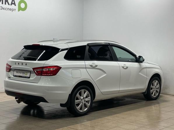 Lada (ВАЗ) Vesta I с пробегом 2022 года, цена 989 000 рублей, 151000 км, универсал, Автокод Объявления