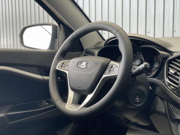 Lada (ВАЗ) Vesta I с пробегом 2018 года, цена 1 027 000 рублей, 105034 км, универсал, Автокод Объявления