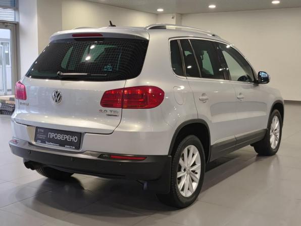 Volkswagen Tiguan I Рестайлинг с пробегом 2013 года, цена 1 361 000 рублей, 225715 км, внедорожник, Автокод Объявления