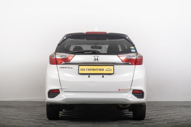 Honda Shuttle II с пробегом 2016 года, цена 1 329 000 рублей, 185000 км, универсал, Автокод Объявления