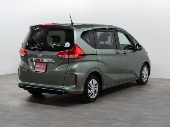 Honda Freed II Рестайлинг с пробегом 2021 года, цена 1 840 000 рублей, 48829 км, компактвэн, Автокод Объявления