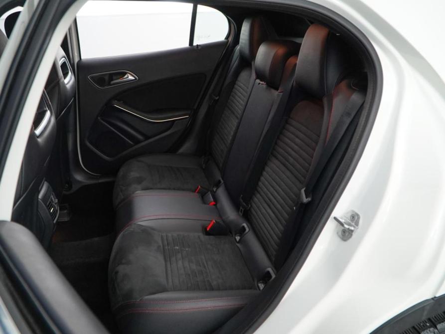 Mercedes-Benz GLA I (X156) Рестайлинг Москва  - изображение 9