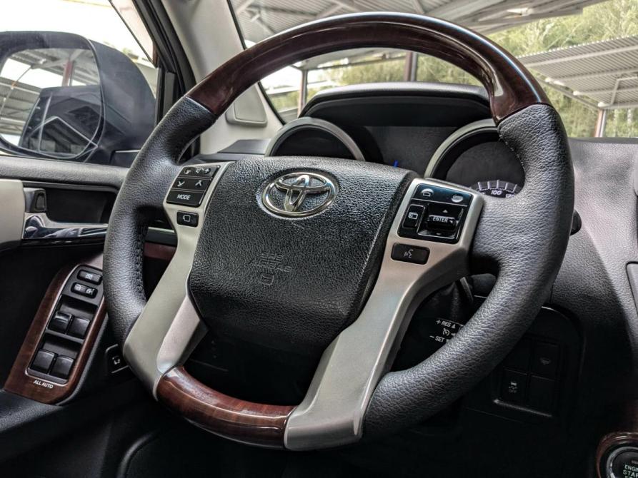 Toyota Land Cruiser Prado 150 Series Рестайлинг 1 Екатеринбург  - изображение 13