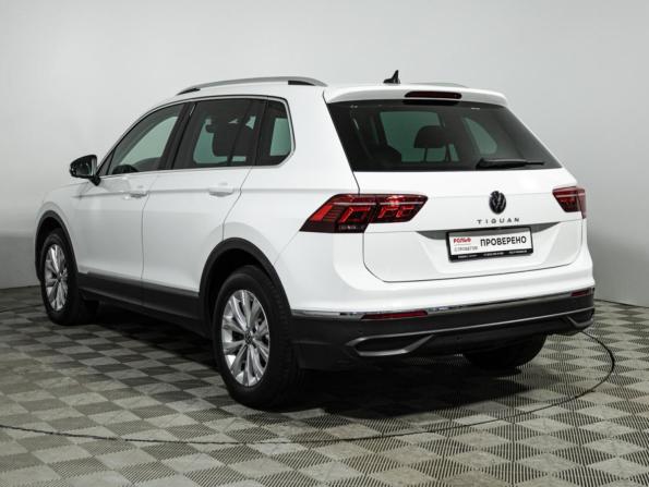 Volkswagen Tiguan II Рестайлинг с пробегом 2021 года, цена 2 579 777 рублей, 69793 км, внедорожник, Автокод Объявления
