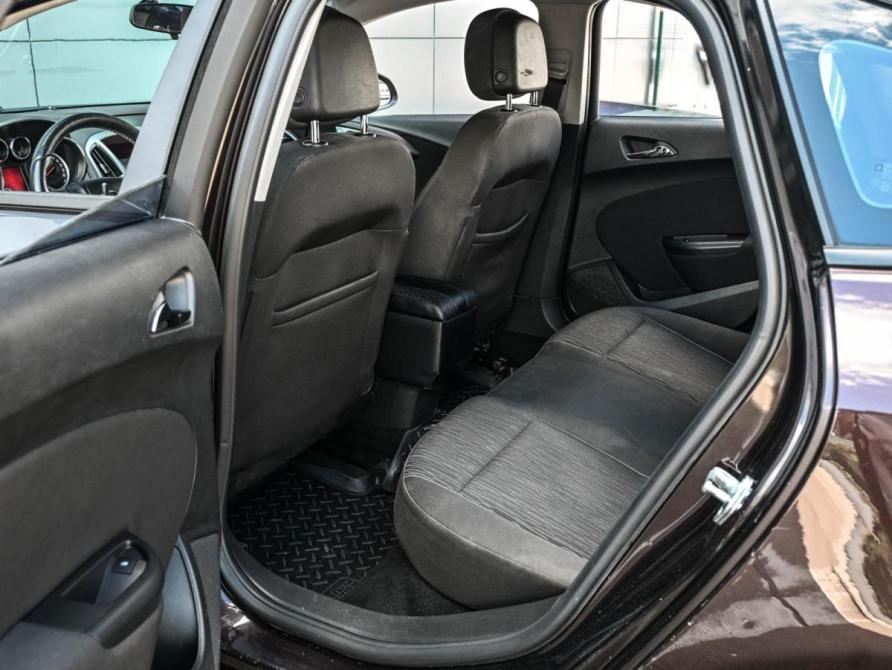 Opel Astra J Рестайлинг Новороссийск  - изображение 11
