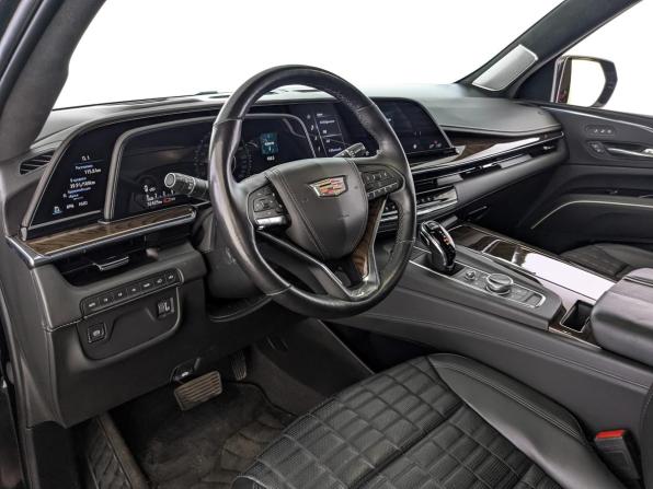 Cadillac Escalade V с пробегом 2023 года, цена 10 950 000 рублей, 32425 км, внедорожник, Автокод Объявления
