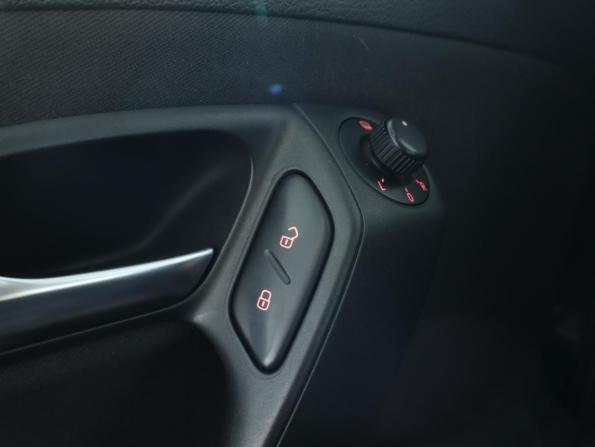 Volkswagen Polo V с пробегом 2010 года, цена 549 000 рублей, 121330 км, хэтчбек, Автокод Объявления