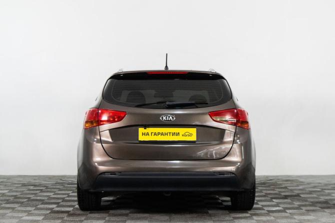 Kia Ceed II с пробегом 2013 года, цена 879 000 рублей, 263000 км, универсал, Автокод Объявления