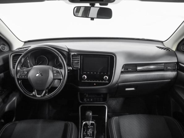 Mitsubishi Outlander III Рестайлинг 3 с пробегом 2020 года, цена 2 249 000 рублей, 129989 км, внедорожник, Автокод Объявления