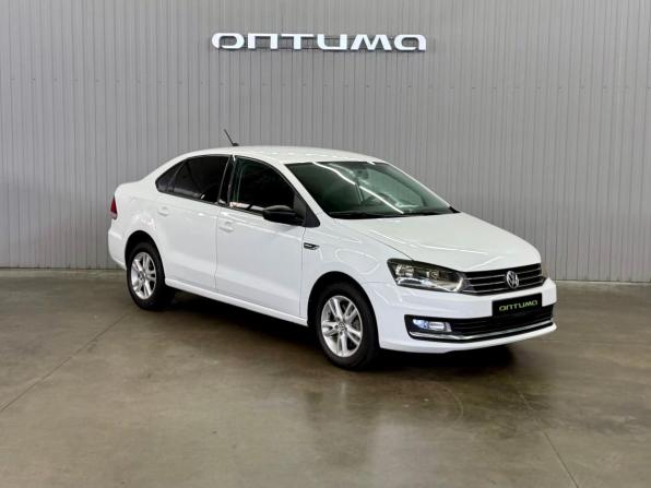 Volkswagen Polo V Рестайлинг с пробегом 2017 года, цена 1 077 000 рублей, 130000 км, седан, Автокод Объявления