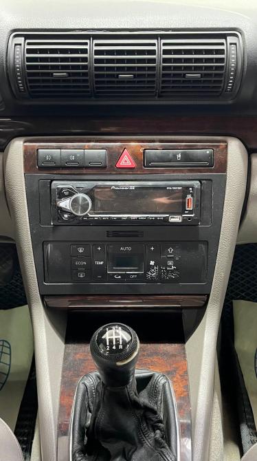 Audi A4 I (B5) Рестайлинг Воронеж  - изображение 14