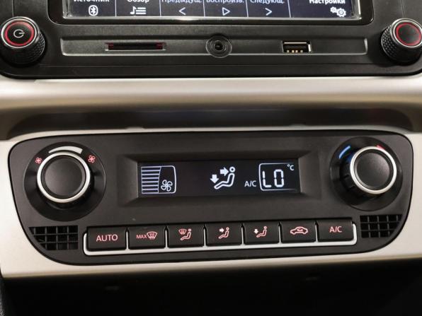 Volkswagen Polo V Рестайлинг с пробегом 2018 года, цена 1 085 000 рублей, 97469 км, седан, Автокод Объявления