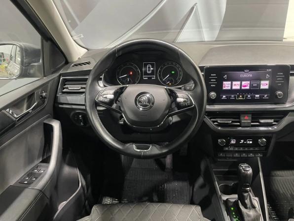 Skoda Rapid II с пробегом 2021 года, цена 1 549 000 рублей, 99500 км, лифтбек, Автокод Объявления