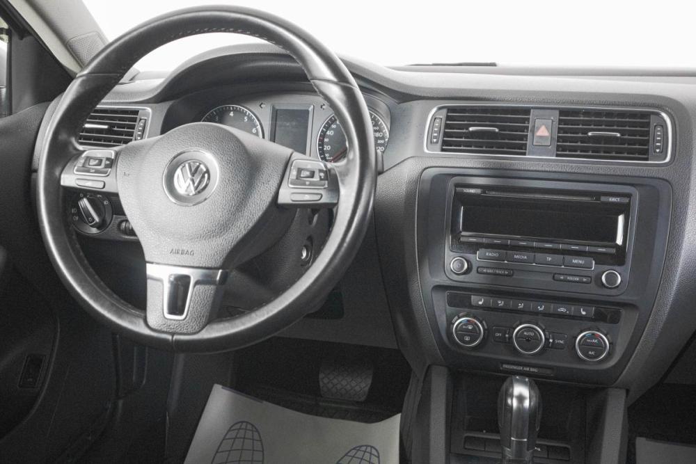 Volkswagen Jetta VI Кемерово  - изображение 13