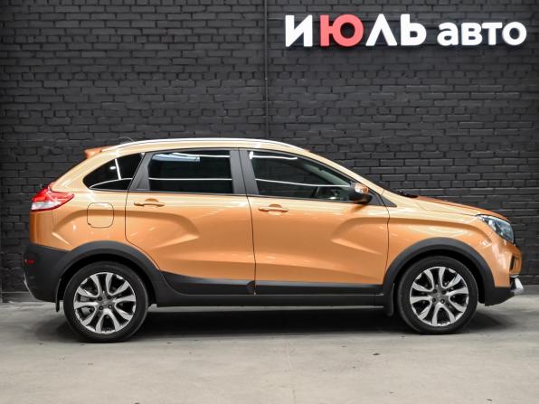 Lada (ВАЗ) XRAY I с пробегом 2021 года, цена 1 220 000 рублей, 99042 км, хэтчбек, Автокод Объявления