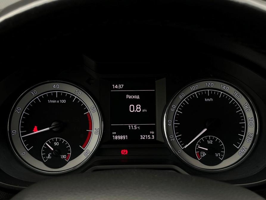 Skoda Octavia III (A7) Рестайлинг Санкт-Петербург  - изображение 19