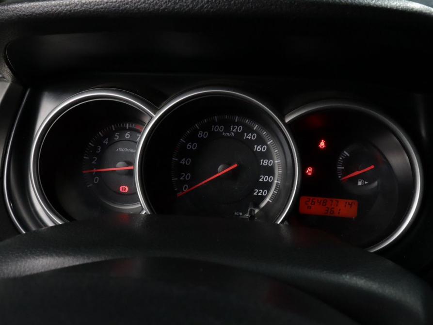 Nissan Tiida I Рестайлинг Минеральные Воды  - изображение 14