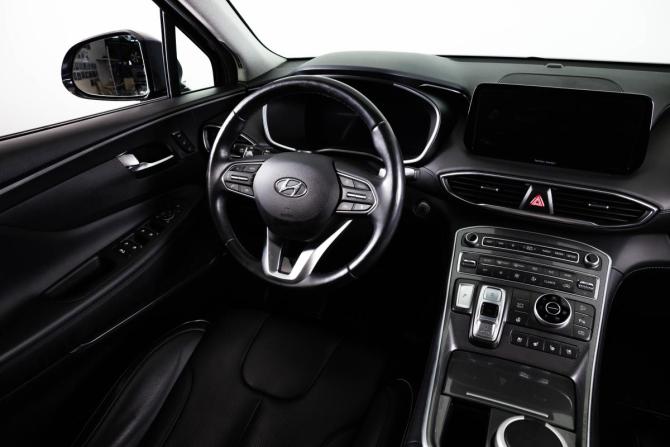 Hyundai Santa Fe IV Рестайлинг с пробегом 2021 года, цена 3 199 000 рублей, 167290 км, внедорожник, Автокод Объявления