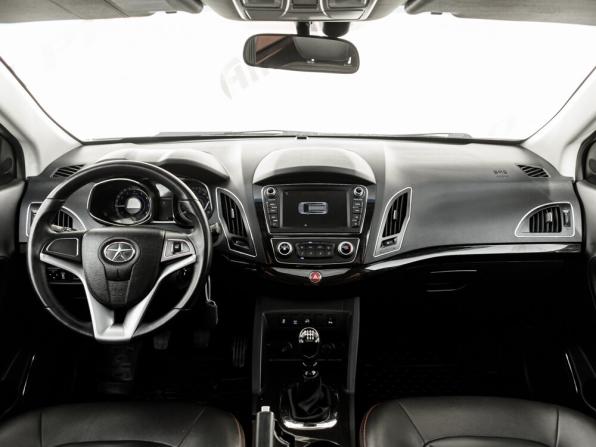 JAC S5 (Eagle) I Рестайлинг с пробегом 2019 года, цена 1 345 000 рублей, 56940 км, внедорожник, Автокод Объявления