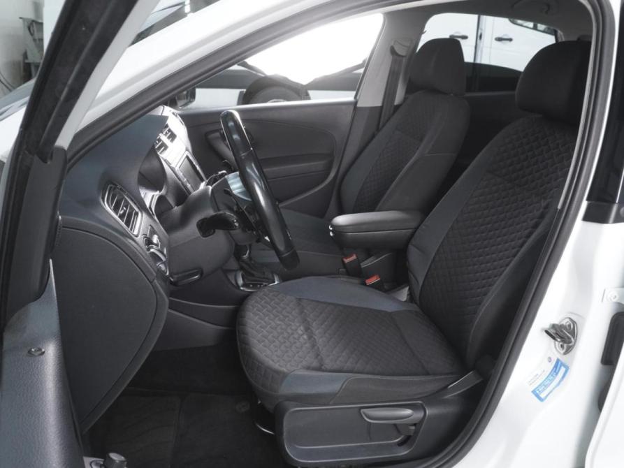 Volkswagen Polo V Рестайлинг Ростов-на-Дону  - изображение 10