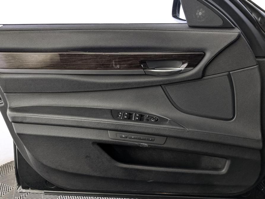 BMW 7 серии V (F01/F02/F04) Москва  - изображение 19