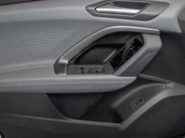 Audi Q5 III (GU) с пробегом 2026 года, цена 6 490 000 рублей, 11 км, внедорожник, Автокод Объявления