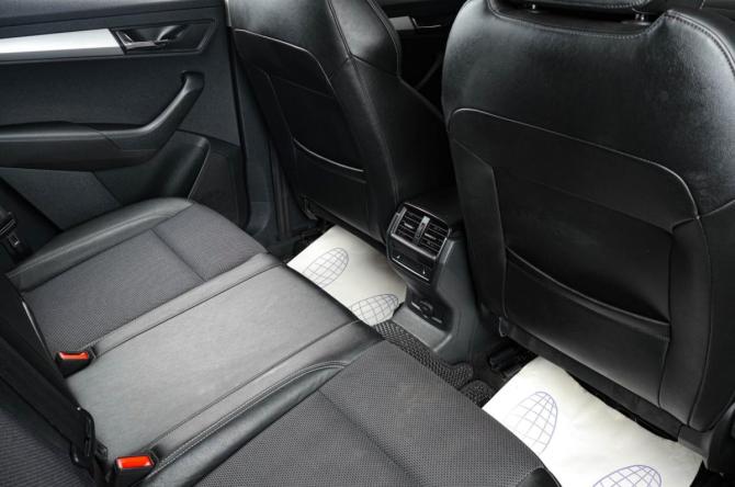 Skoda Karoq I Рестайлинг с пробегом 2021 года, цена 2 159 000 рублей, 147174 км, внедорожник, Автокод Объявления