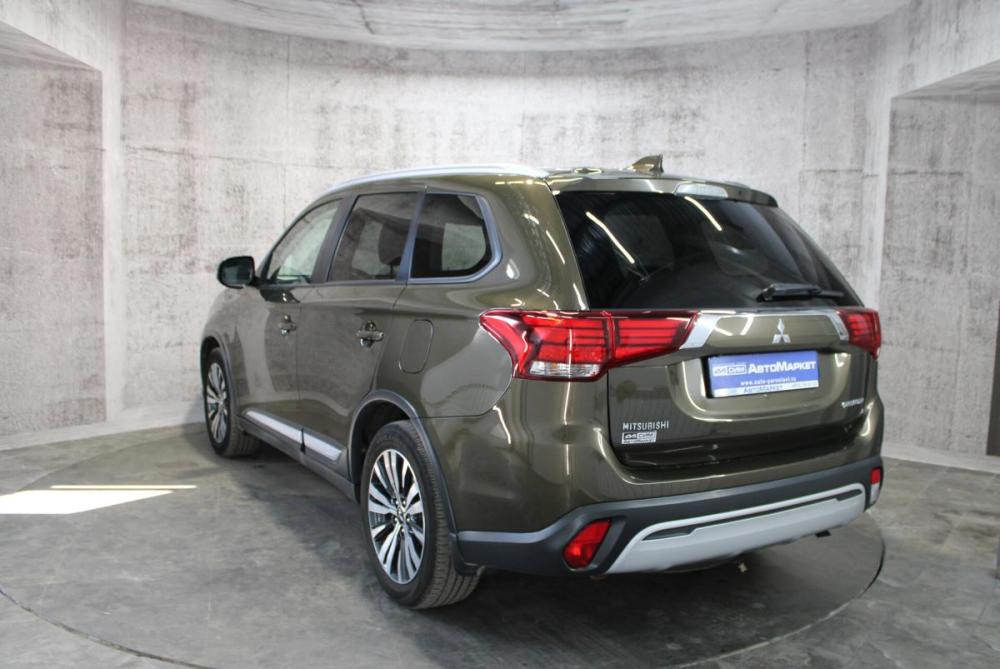 Mitsubishi Outlander III Рестайлинг 3 Ярославль  - изображение 8